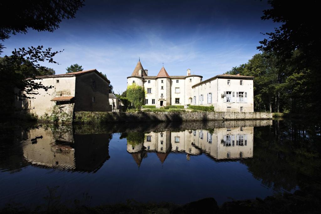 Chateau Des Martinanches Saint-Dier-dʼAuvergne Exteriér fotografie
