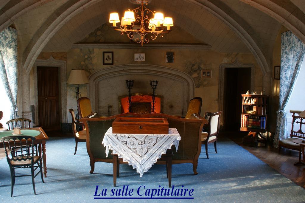 Chateau Des Martinanches Saint-Dier-dʼAuvergne Exteriér fotografie